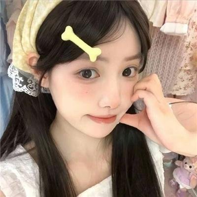 朴花英